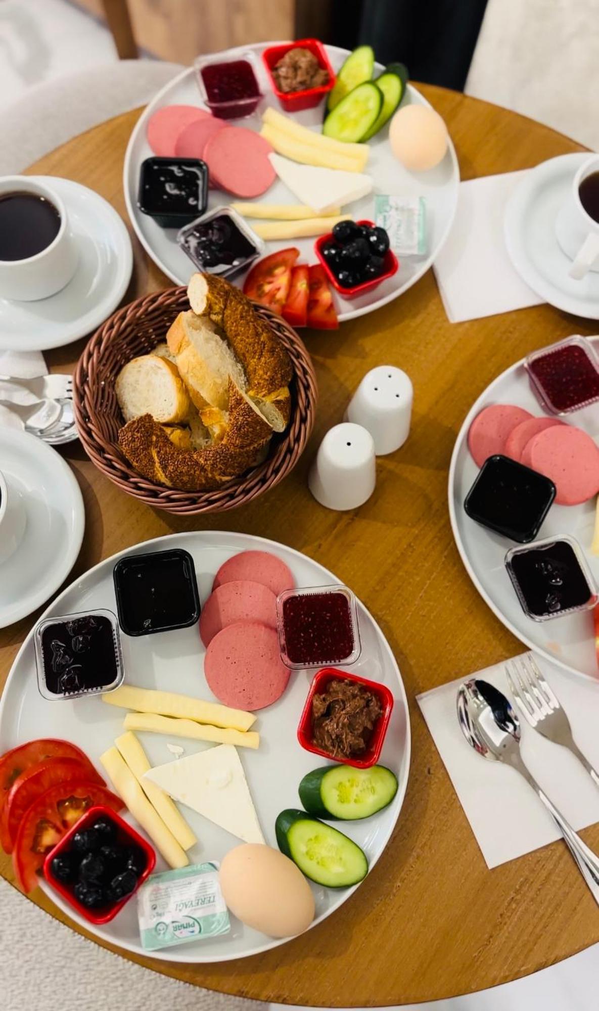 Reexe Istanbul Hotel Luaran gambar